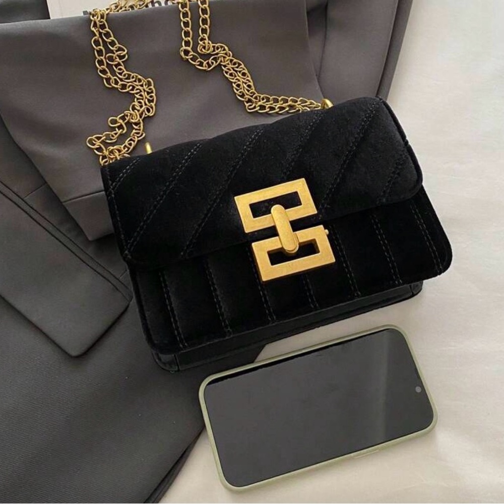 Black Chain Bag
